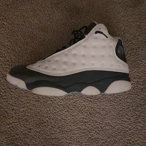 Retro Jordan 13’s blue,baby blue , white